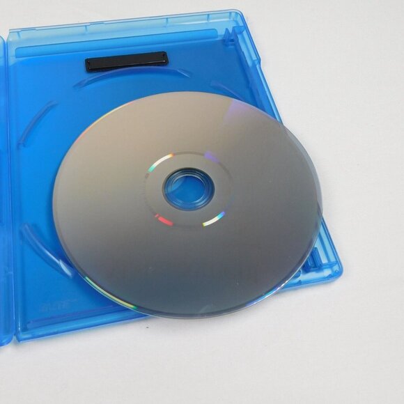 Management Blu-Ray 2009 Jennifer Anniston Steve Zahn Romance Comedy Rated R VG+ - Picture 5 of 5